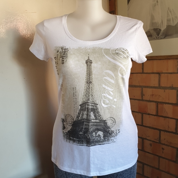 Kmart Tops - Kmart Girl Express AU-18 White Print ShortSleeve Tee Shirt Top NWOT